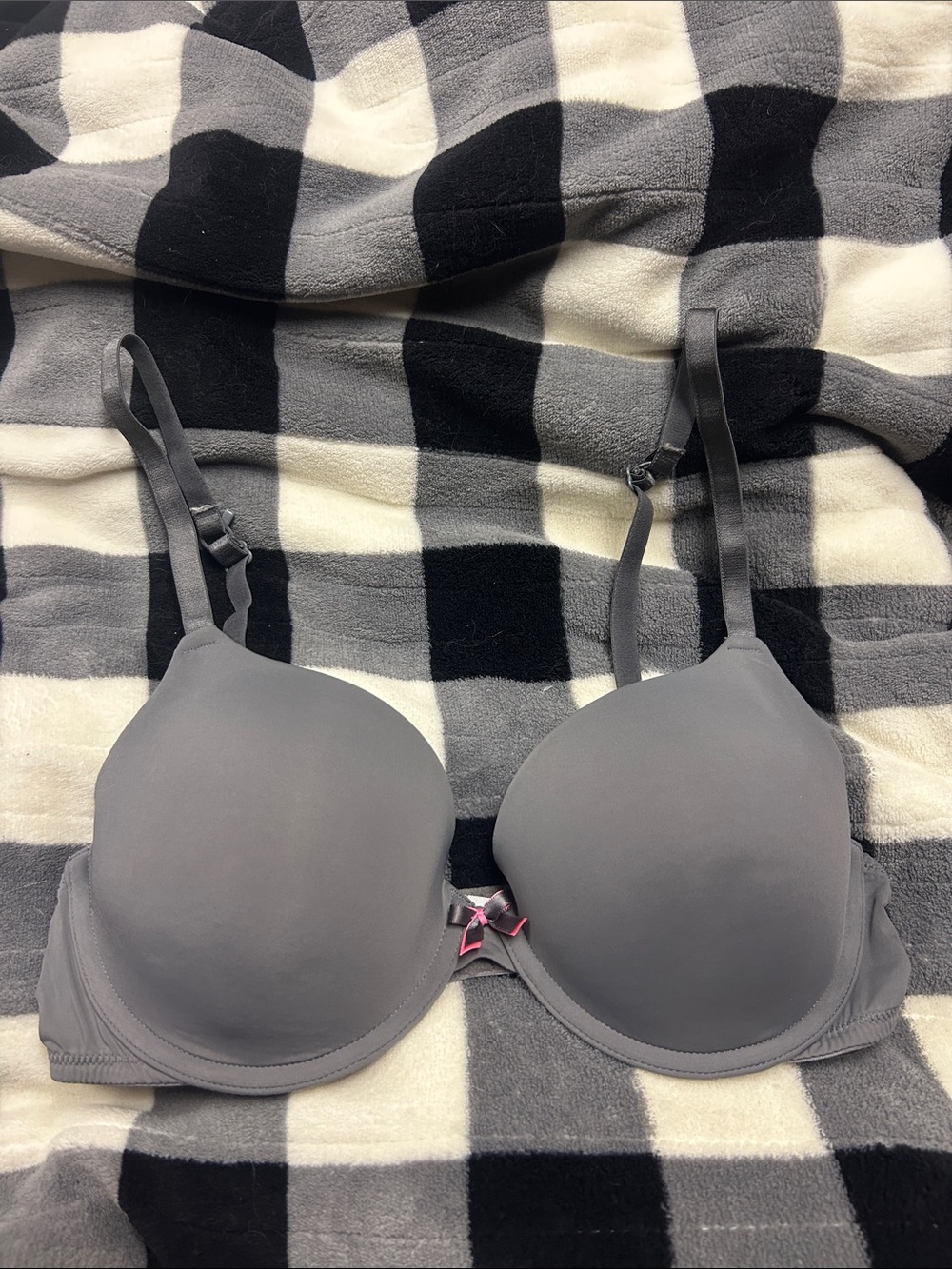 Xhilaration Gray T-Shirt Bra with Pink Accent Bow
